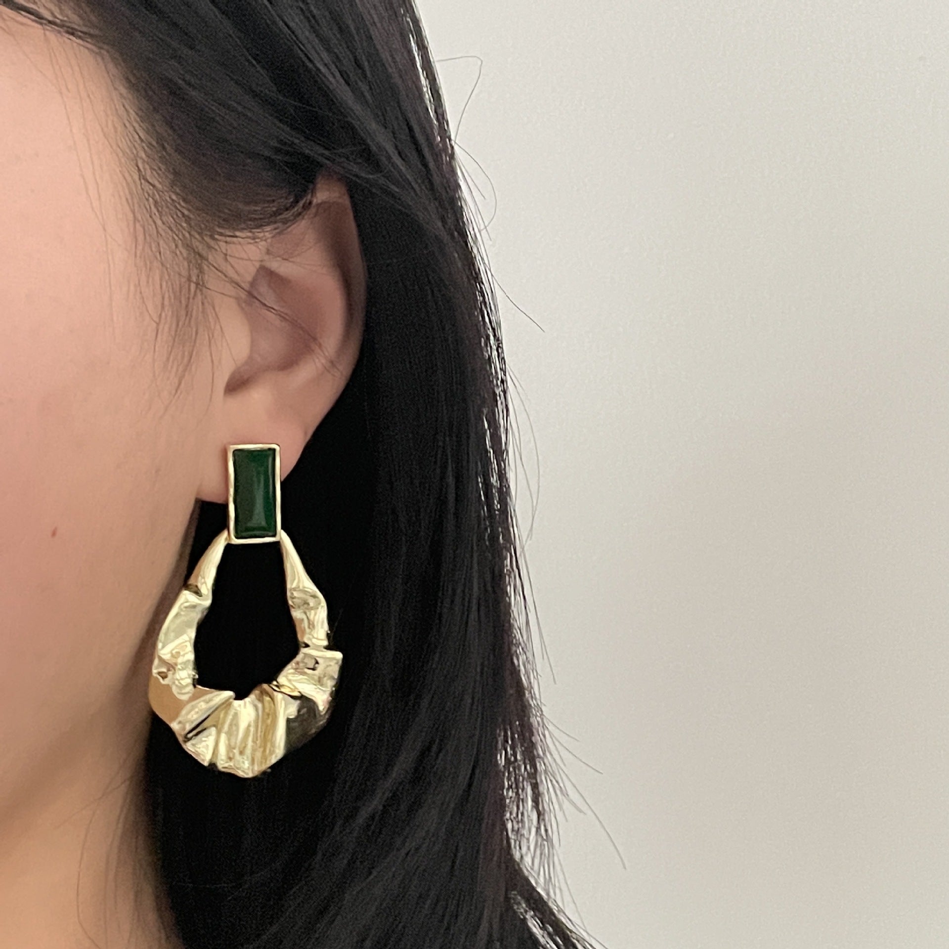 French Retro Golden Tone Wrinkled Geometric Design Earrings