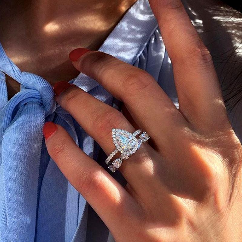 Pear Cut Engagement Ring & Heart-Shaped Wedding Band Sets