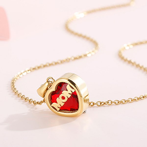 Personalized Heart Cut Pendant Necklace For Mom