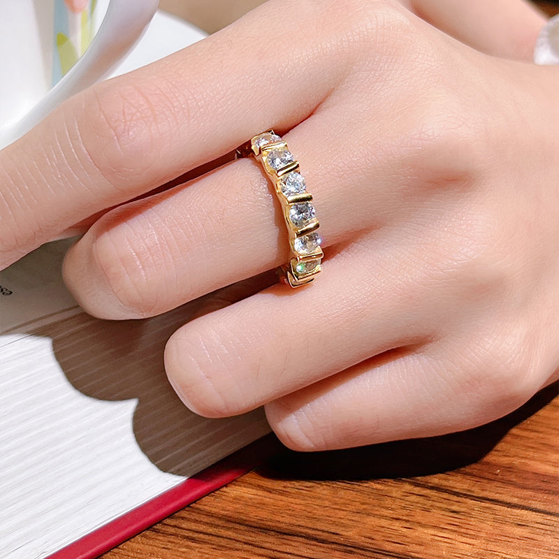 Stunning Round Cut Paved Sterling Silver Band