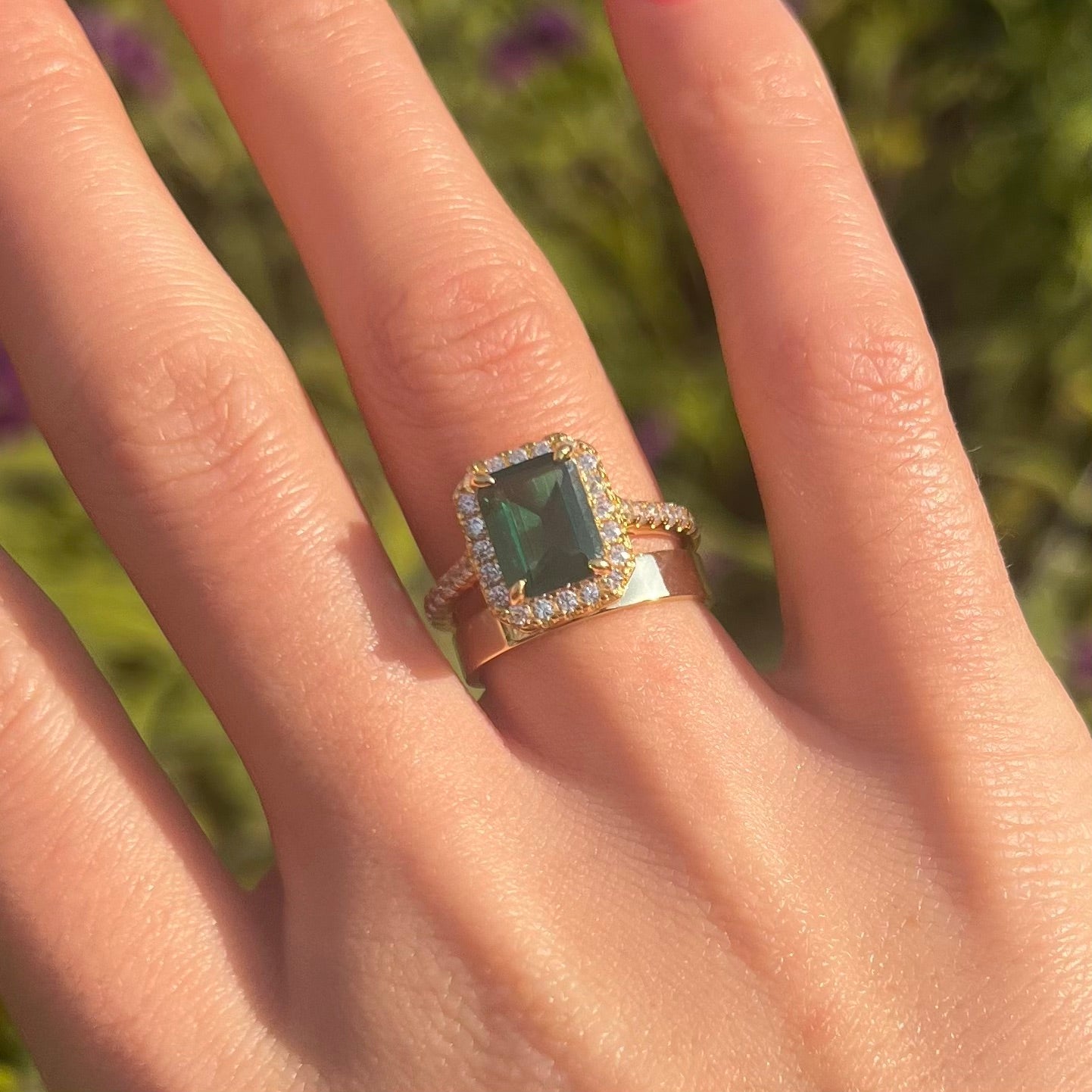 2 Pcs Green Emerald Cut Halo Design Bridal Sets In Golden Tone