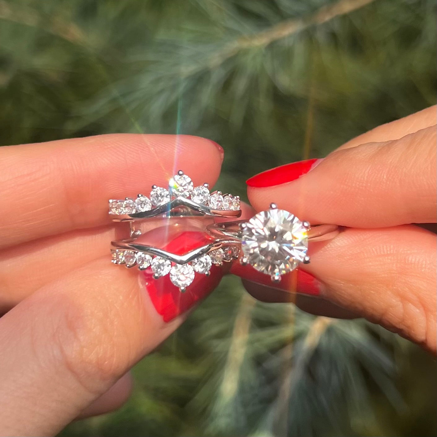 Exquisite 2 Pcs Round Cut Enhancer Wedding Bridal Set