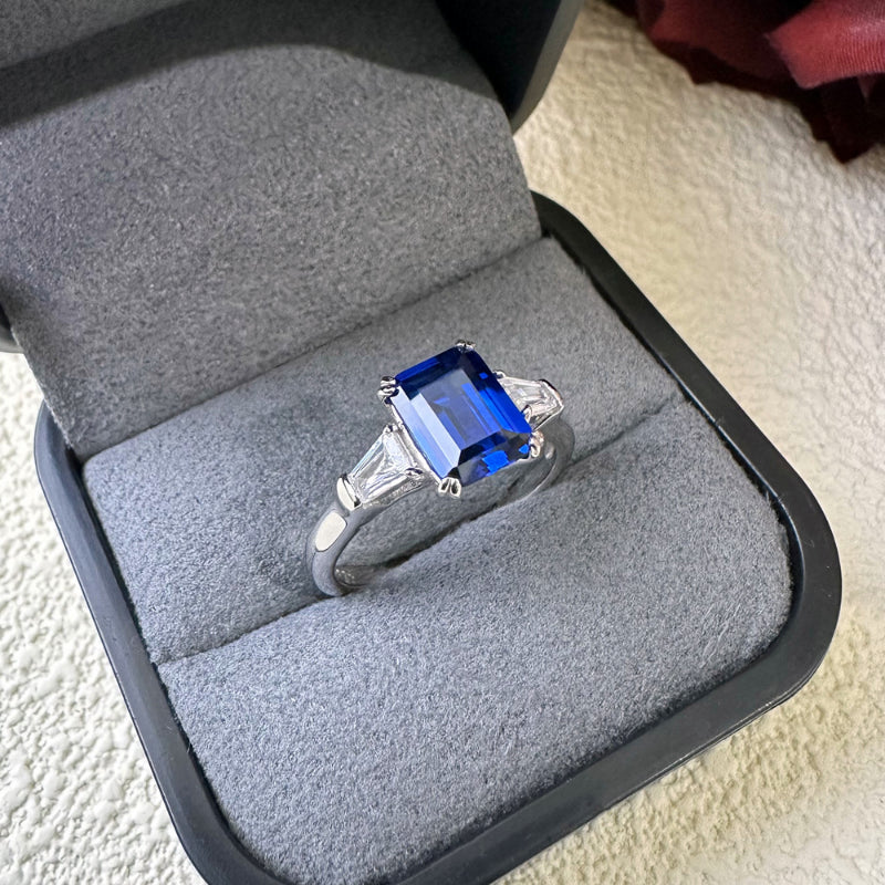 Unique Three Stone 2.5ct Tanzanite Blue Ring