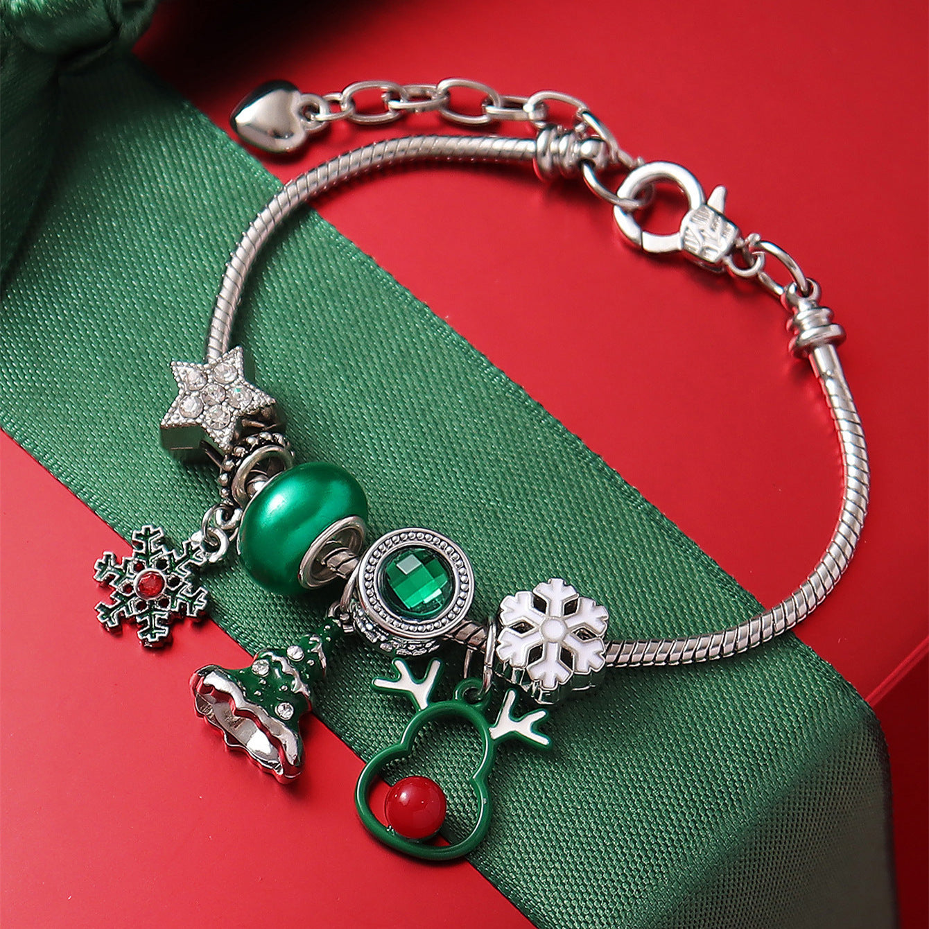 Cute Reindeer Snowflake Christmas Tree DIY Beaded Bracelet