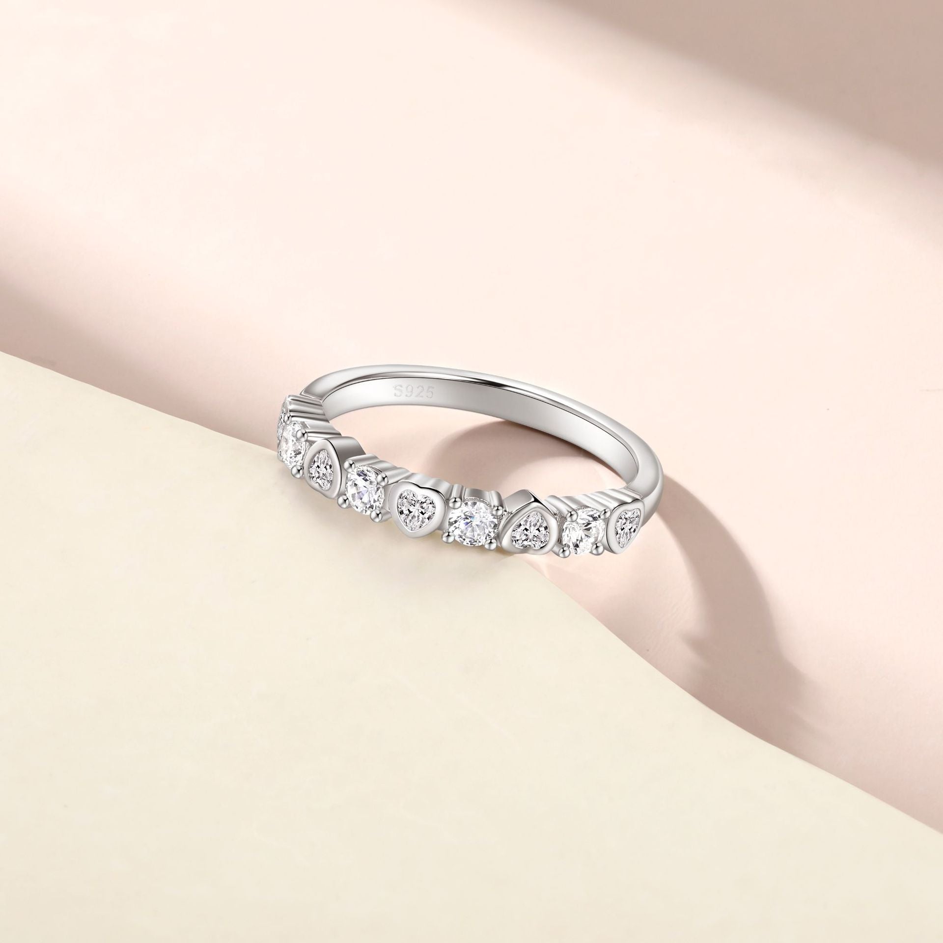 Unique Heart Round Cut Half Eterniry Silver Band