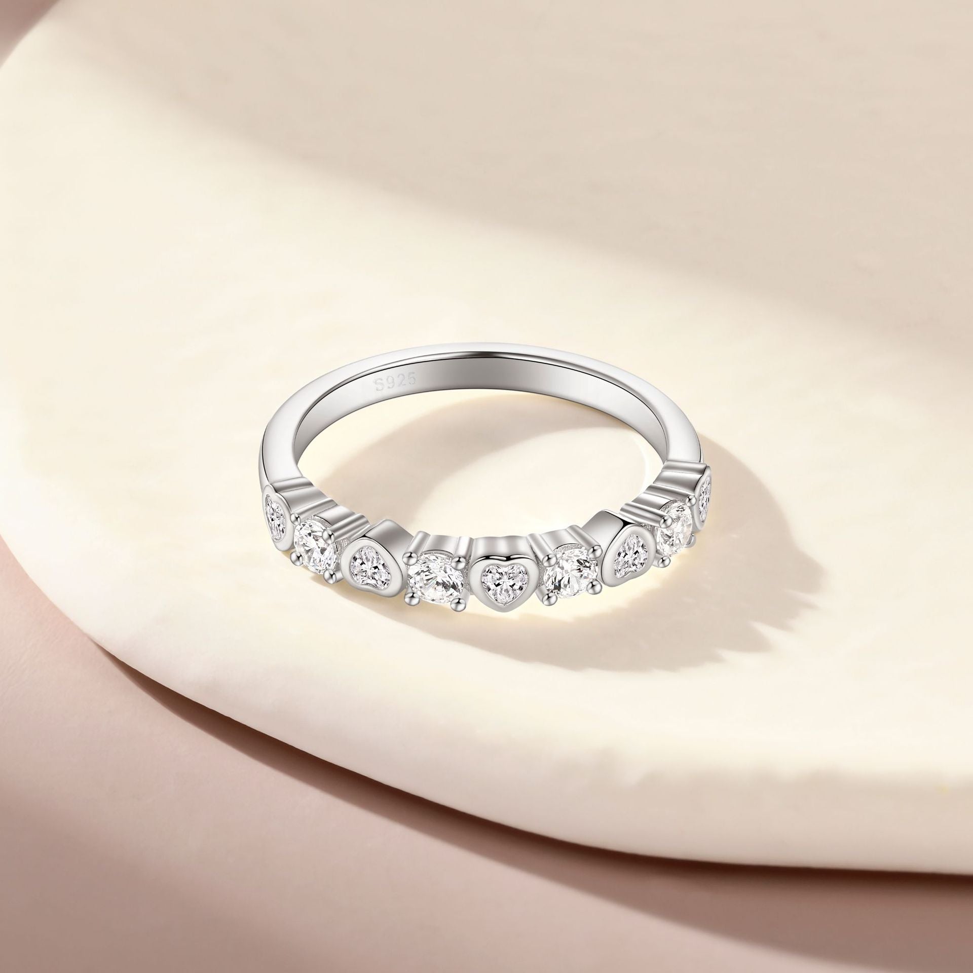 Unique Heart Round Cut Half Eterniry Silver Band