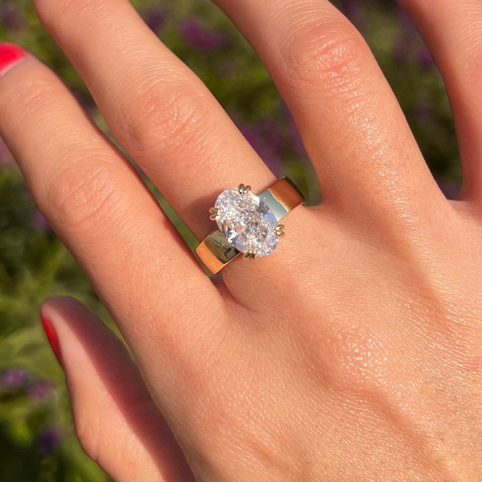 Wide Band Oval Elegant Vintage-Inspired Engagement Ring for Women
