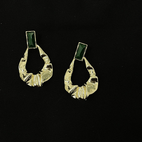 French Retro Golden Tone Wrinkled Geometric Design Earrings