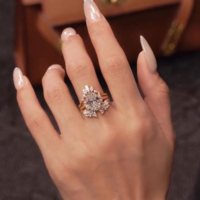 Luxury 3PCS Oval Cut Bridal Set In Sterling Silver