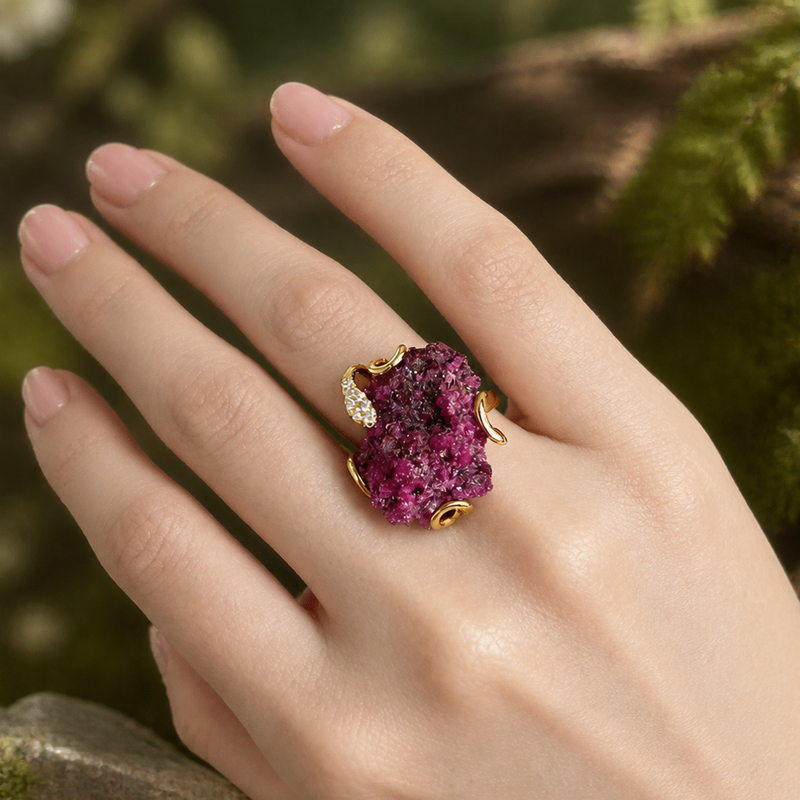 Vintage Natural Raw Magenta Druzy Crystal Statement Ring