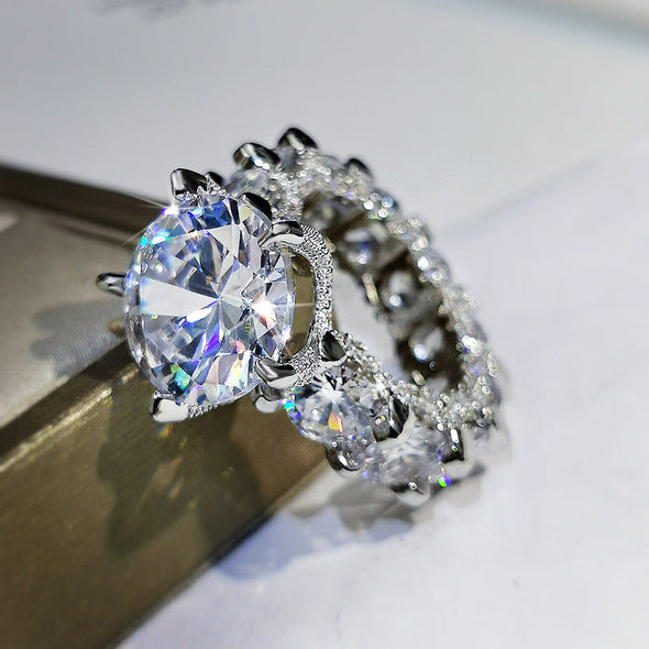 Fashion Round Cut Engagement Ring With Eternity Band