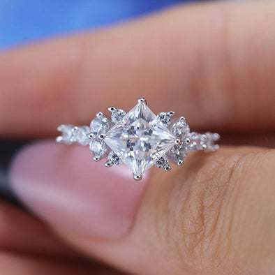 ShineofDiamond Retro Design Princess Cut Moissanite Ring