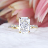 Exquisite Radiant Cut Ring Set with Clover Design Band
