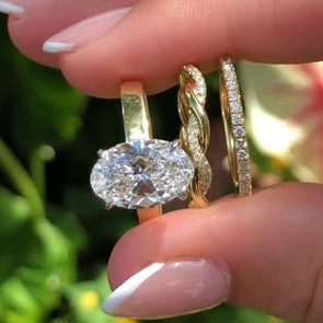 Gorgeous 3 Pcs Oval Cut Sterling Silver Bridal Set