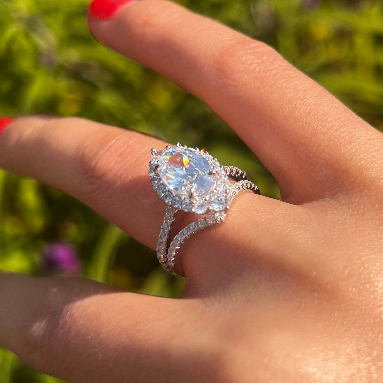 Vintage 2 Pcs Oval Halo Sterling Silver Bridal Set With V Shape Band