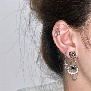Cute Daisy Flower Lock Your Heart Pear Drop Earrings