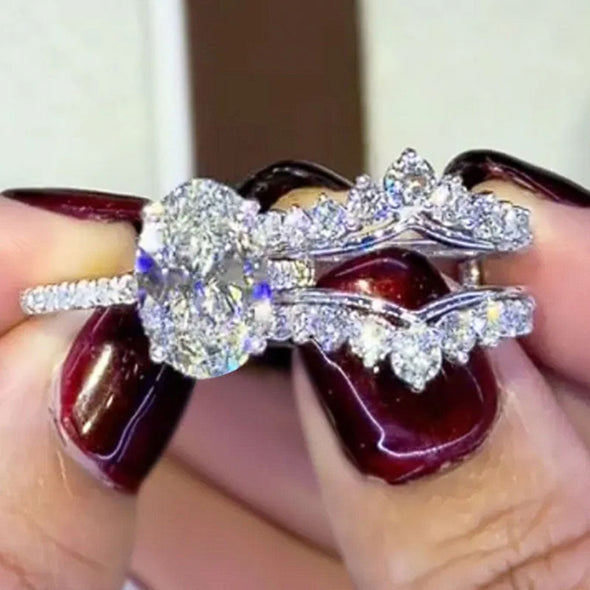 Stunning 2 PCS 4.0Ct Oval Cut Bridal Set