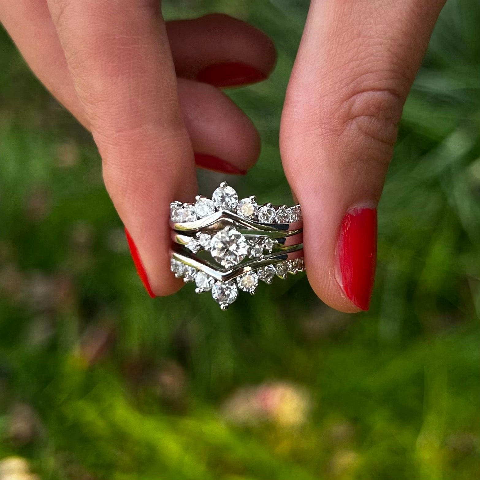 Elegant Round Cut Insert Bridal Set For Women In Sterling Silver