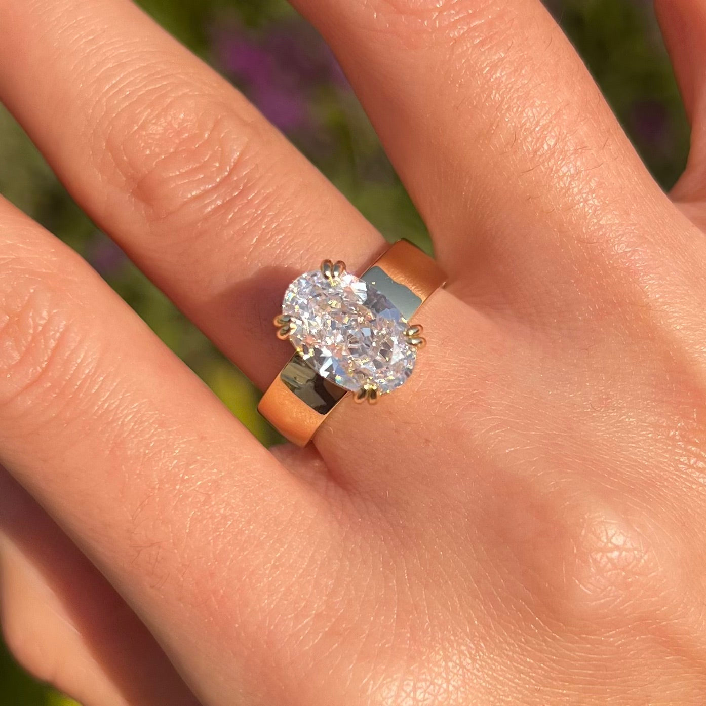 Wide Band Oval Elegant Vintage-Inspired Engagement Ring for Women