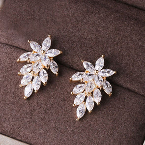 Exquisite Leaf Design Stud Earrings