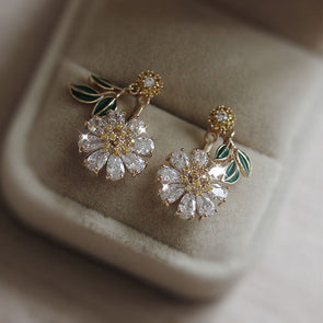 Elegant Sunflower Design Drop Earrings