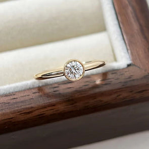 Simple Round Cut Golden Tone Ring
