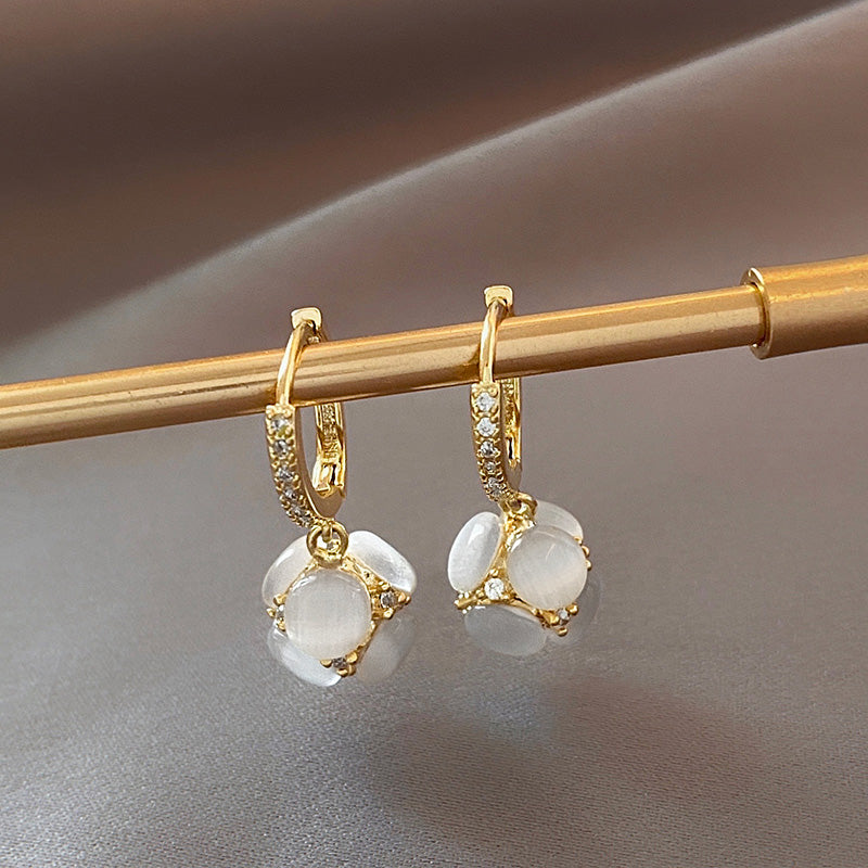Luxury Opal Dangle Earrings In Golden Tone