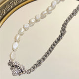 Chic AMOUR Paved Heart Pearl Chocker