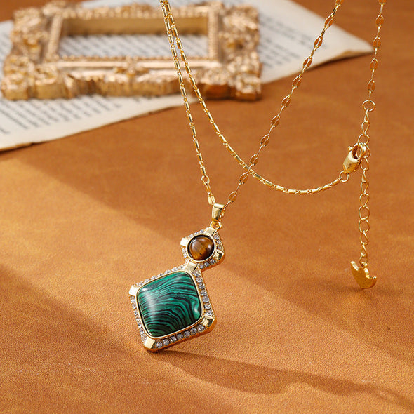 Vintage Malachite Pendant Necklace