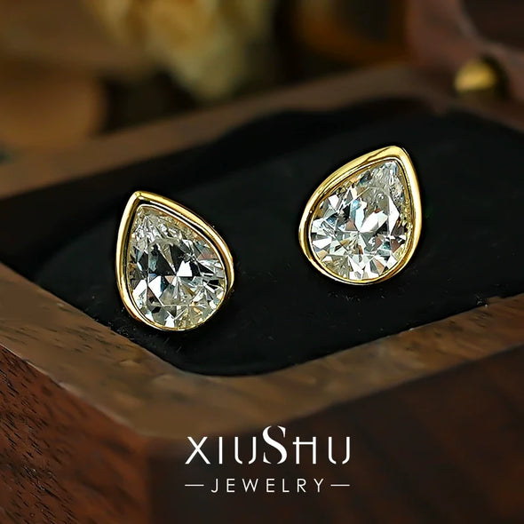 Luxury Oval Cut Sterling Silver Stud Earrinngs