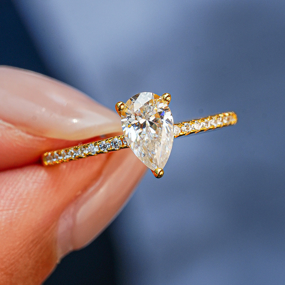 Pear Cut 1.0ct Moissanite Engagement Ring in Sterling Silver