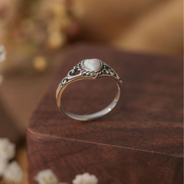 Vintage Hallow Heart Design Opal Sterling Silver Ring