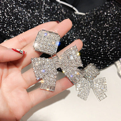 Chic Bowknot Design Drop Earrings