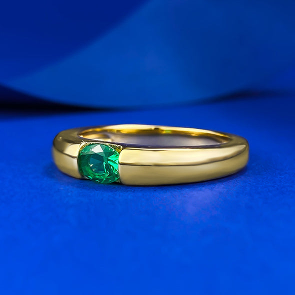 Luxurious Green Oval Cut Sterling Silver Engagement Ring in Golden Tone