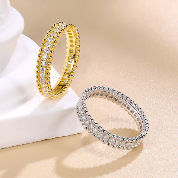 Round Cut Paved Moissanite 18k Gold Plated Band