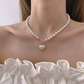 Elegant Pearl Heart Pendant Necklace