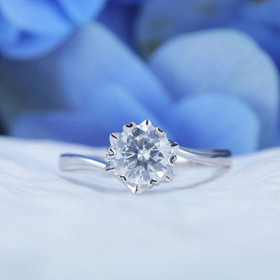ShineofDiamond 1.0 CT Snowflake Design Round Cut Moissanite Ring