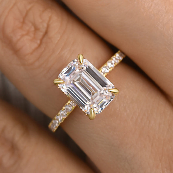Classic Emerald Cut Engagement Ring In Sliver Tone
