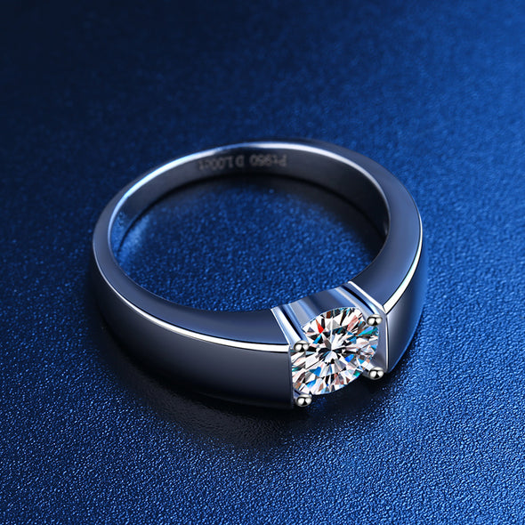1 Carat D Color Moissanite Round Cut Engagement Ring for Men