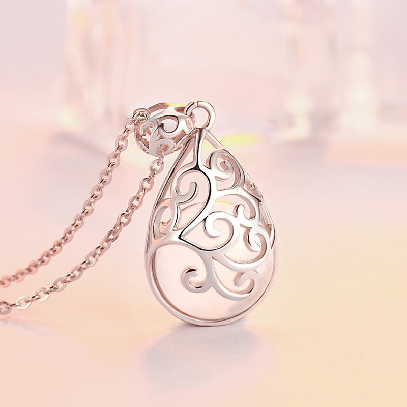 Vintage Hollow Pendant Necklace
