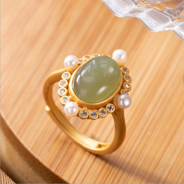 Vintage Sterling Silver Oval Jade Pearl Ring