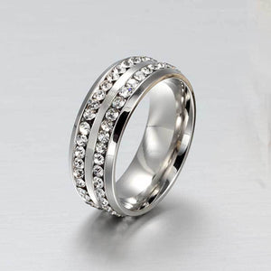 Men's Round Cut Wedding Band in Sterling Silver