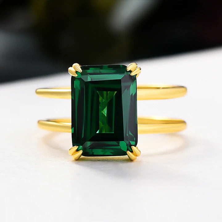 Valley Of Green Flowers 0.22ct Diamond & Emerald Gold Rings SDR1072| Surat  Diamond Jewelry
