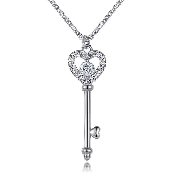 “Key of Destiny”Pendant Necklace