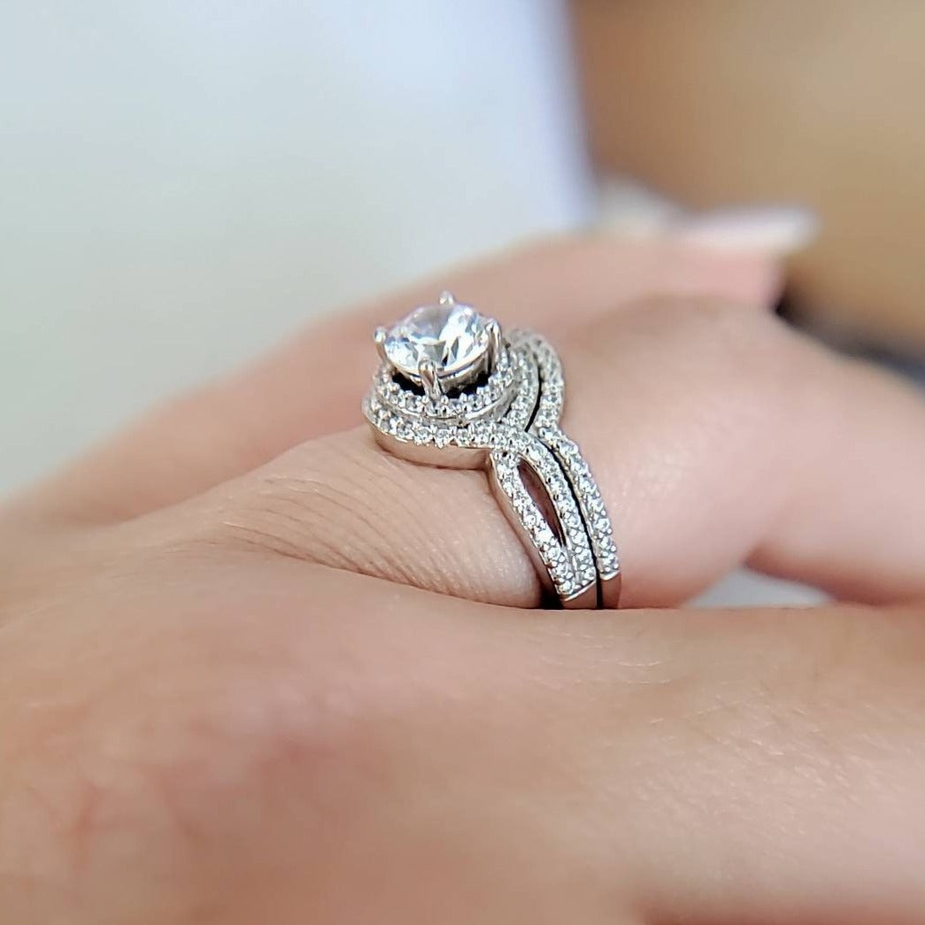 2.25 Ctw Classic Oval Halo Bridal Set. Oval Halo Engagement Ring. Half  Eternity Wedding Band. Oval Ring Set. Wedding Rings. Anniversary Ring - Etsy