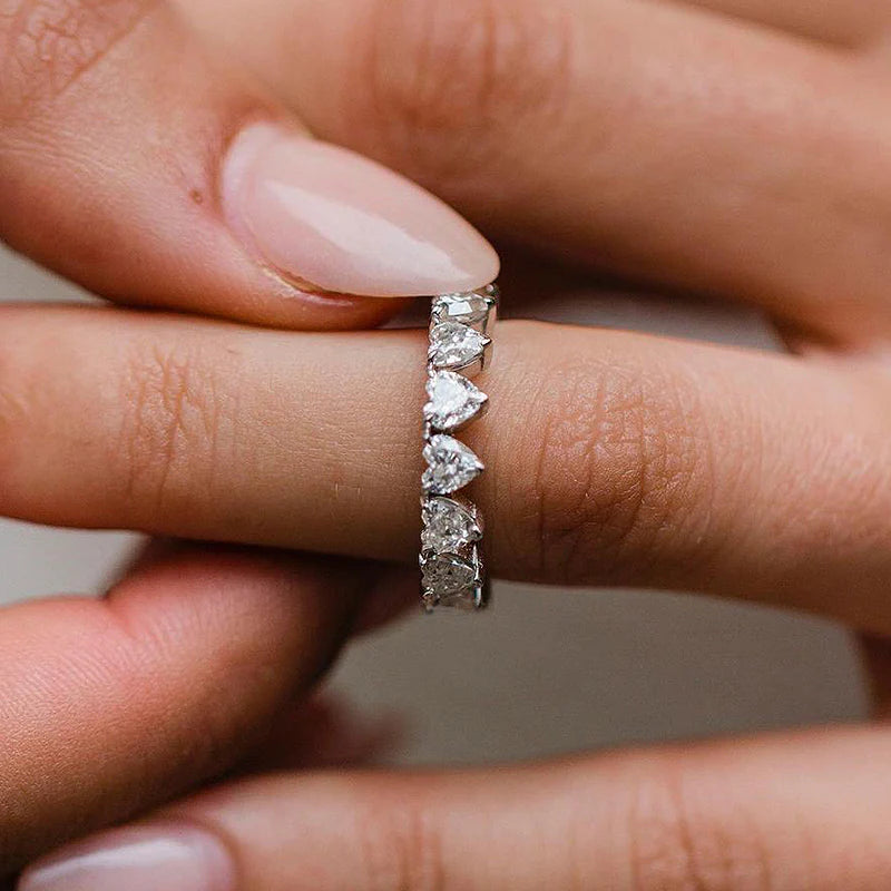 Heart shaped band ring discount